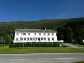 Eidsvåg Fjordhotell